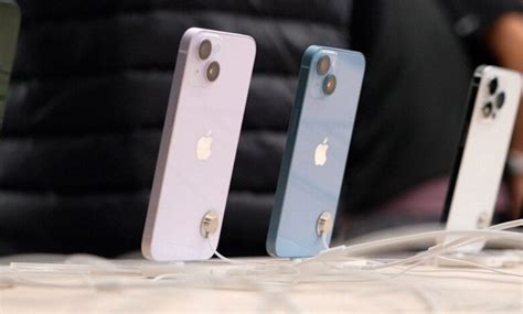 J­e­l­a­t­i­n­i­ ­B­i­l­e­ ­S­ö­k­ü­l­m­e­m­i­ş­ ­İ­l­k­ ­i­P­h­o­n­e­ ­M­o­d­e­l­i­,­ ­R­e­k­o­r­ ­F­i­y­a­t­a­ ­S­a­t­ı­l­d­ı­ ­(­2­0­0­ ­i­P­h­o­n­e­ ­1­4­ ­E­d­i­y­o­r­)­